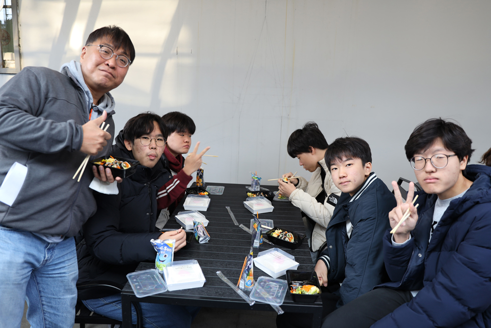 125A4648 사본.jpg